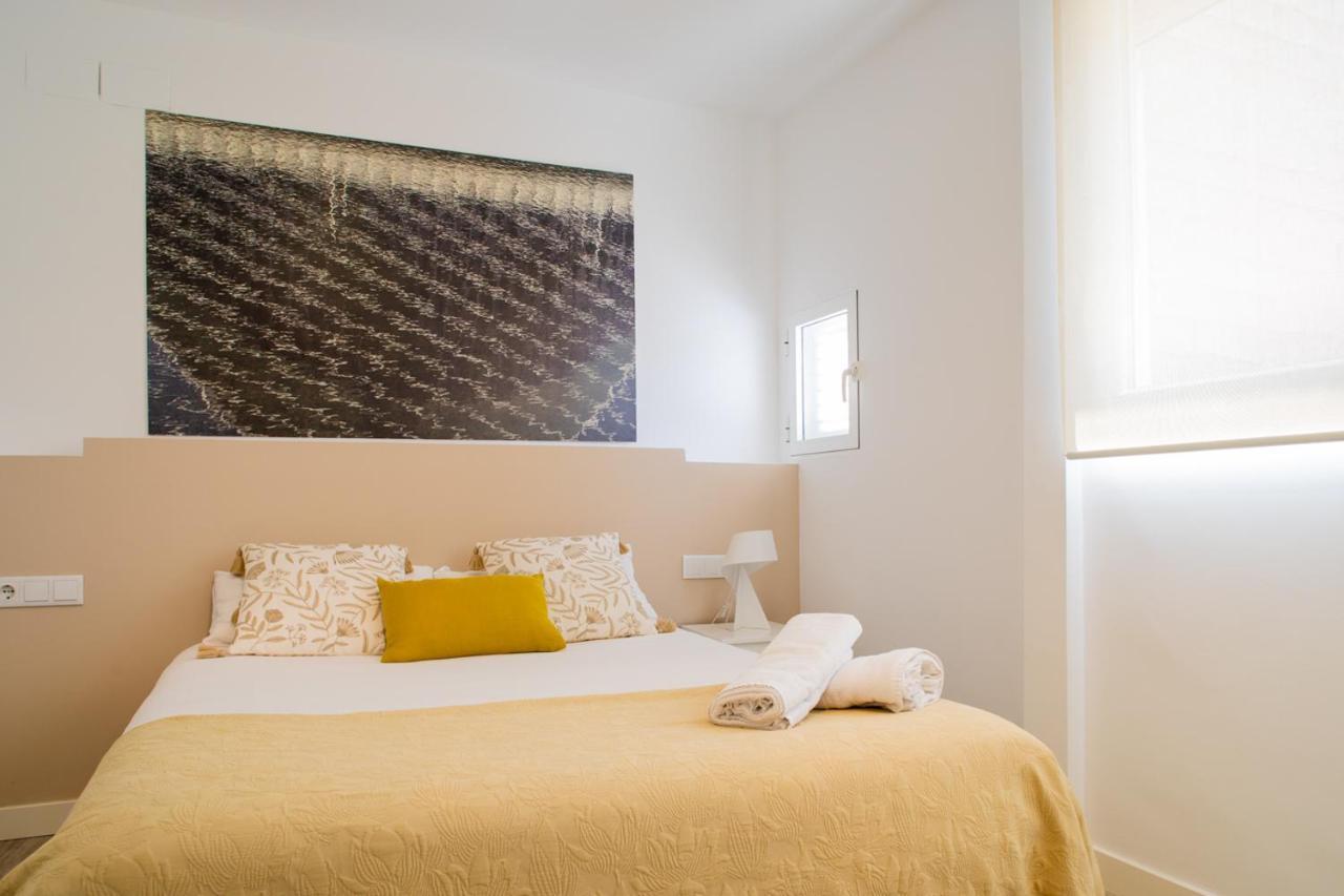 Florit Flats - Cabanyal 3 Bedroom Wifi Ac Terrace Beach Penthouse Valencia Bagian luar foto